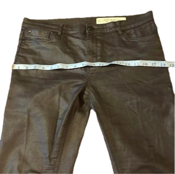 Esmara black super skinny black stretch zippered jeans with sheen - Picture 3 of 11